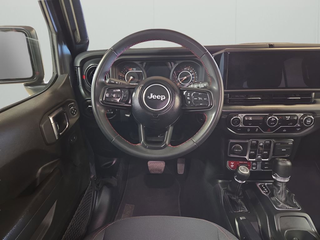 Used 2024 Jeep Wrangler Unlimited Rubicon image 13