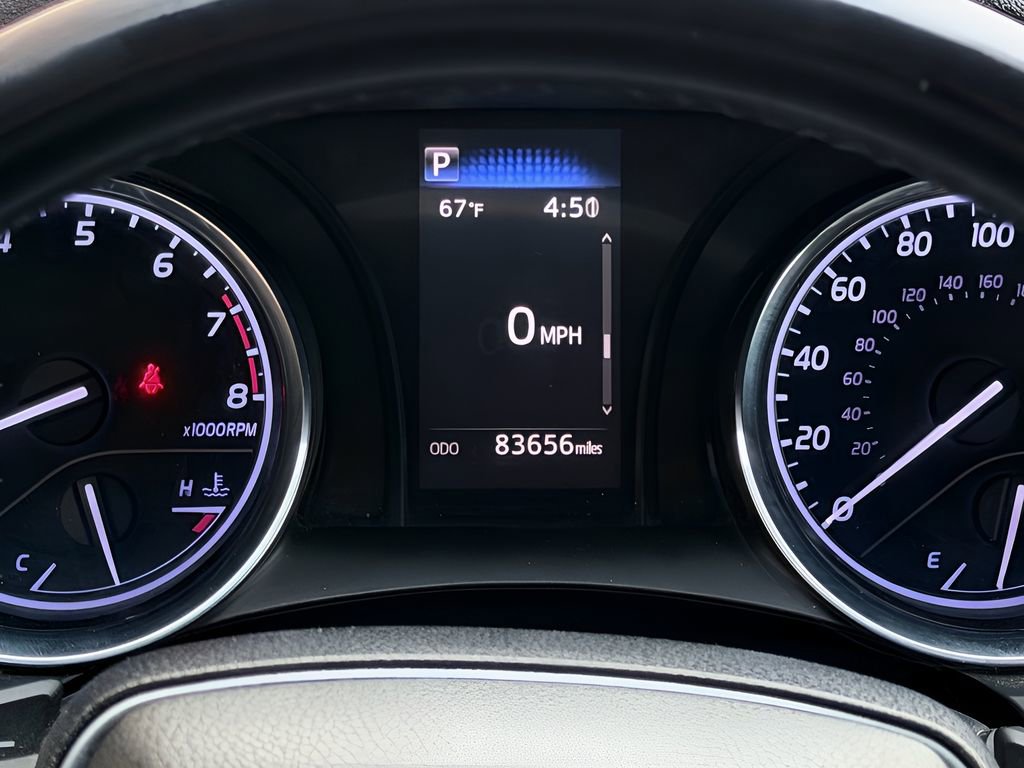 Used 2019 Toyota Camry SE image 11