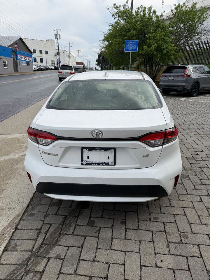 Used 2020 Toyota Corolla LE FWD image 6