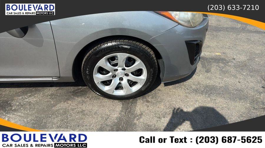Used 2010 MAZDA MAZDA3 i Sport FWD image 9
