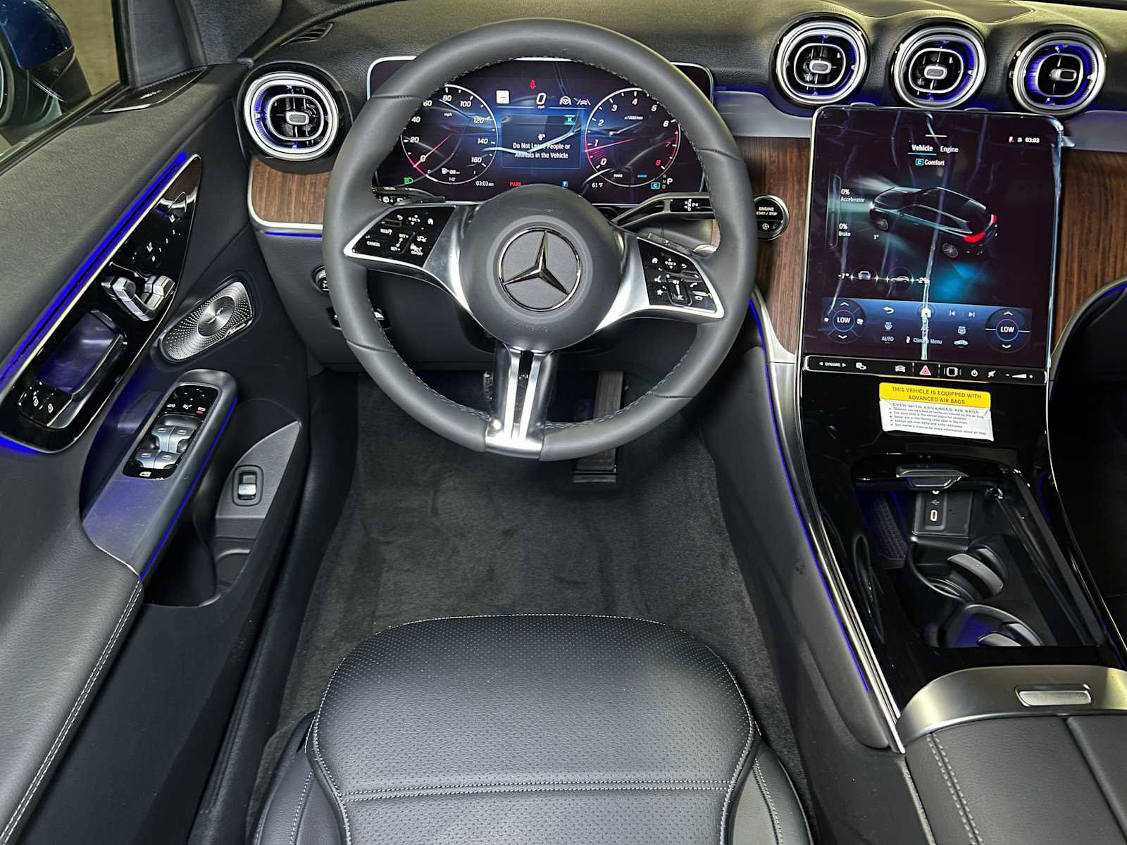 New 2025 Mercedes-Benz GLC 300 4MATIC image 34