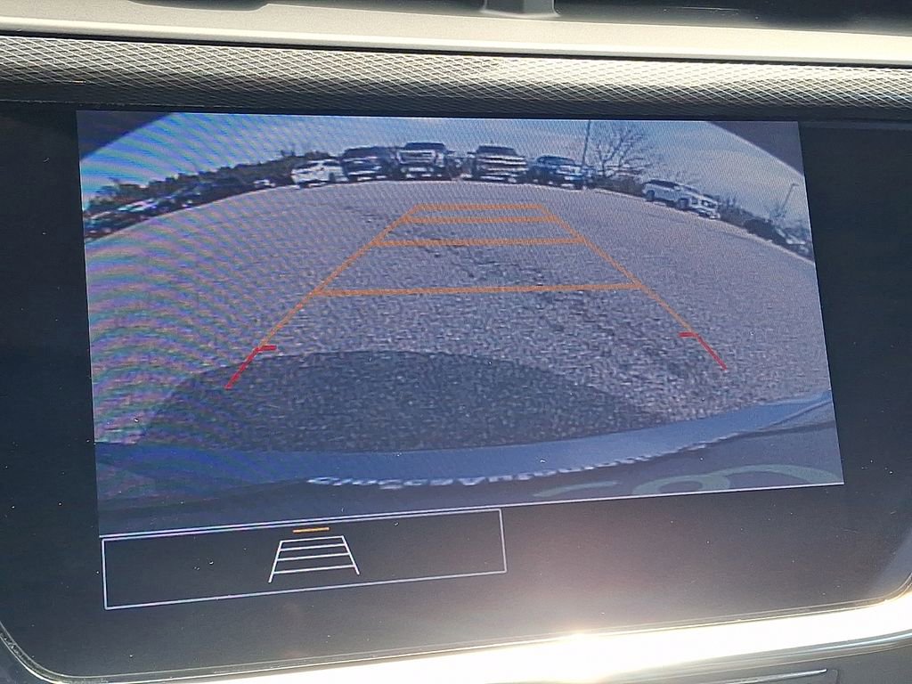 Used 2023 Buick Encore GX Select w/ Sport Touring Package AWD/4WD image 4