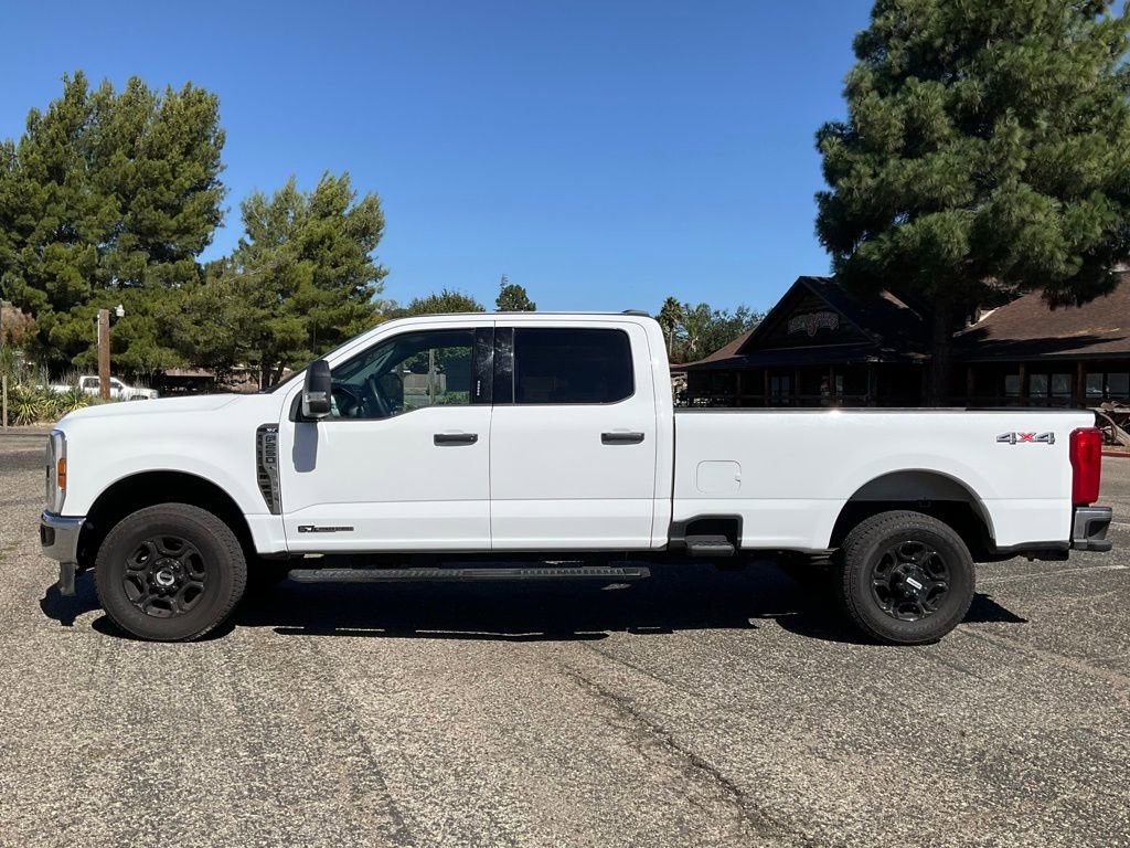 Certified 2024 Ford F250 XLT image 3