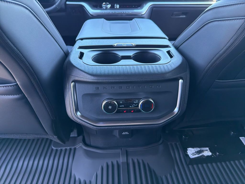 New 2026 Ford Expedition Max Platinum w/ Stealth Appearance Package image 17