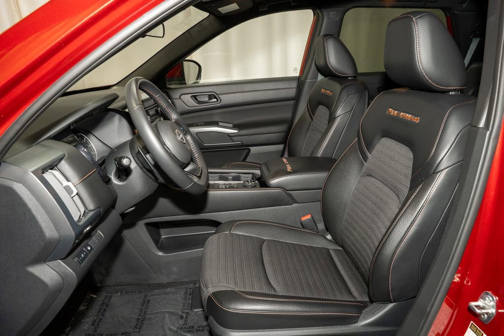 Certified 2024 Nissan Pathfinder Rock Creek image 11