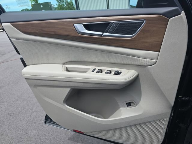 New 2026 Volkswagen Atlas SE FWD image 12