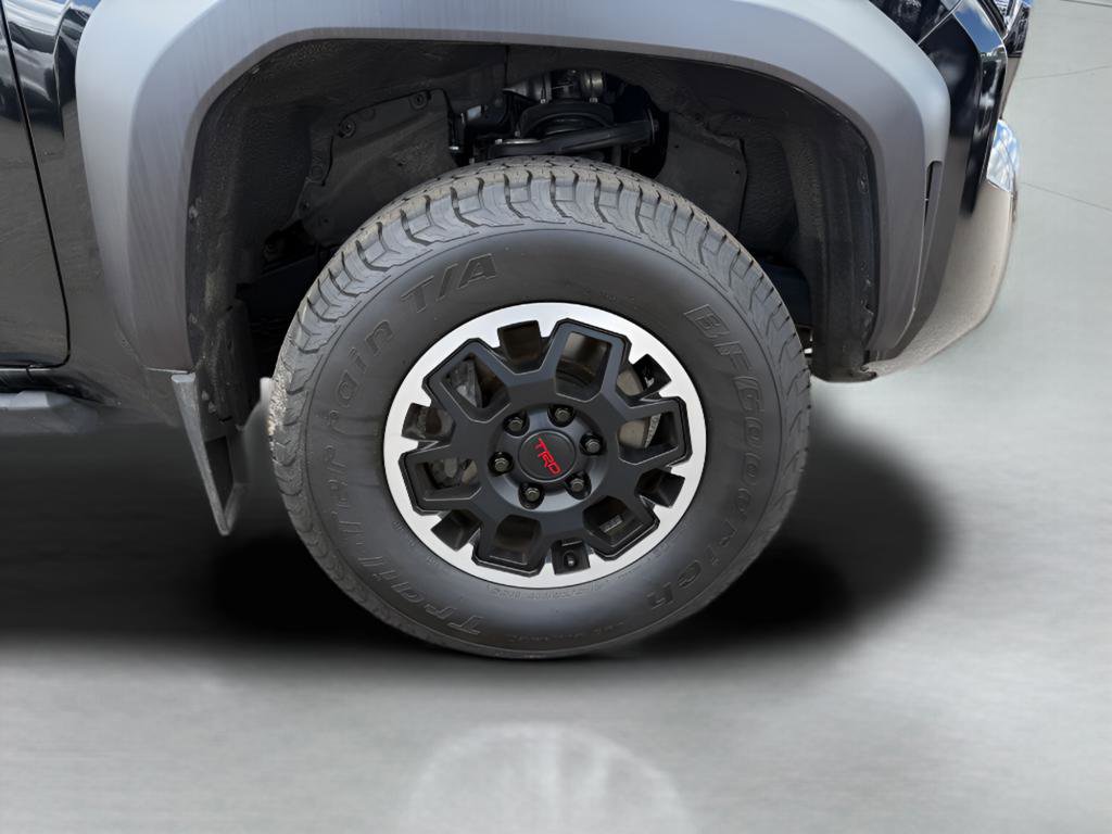 Used 2024 Toyota Tacoma TRD Off-Road AWD/4WD image 26