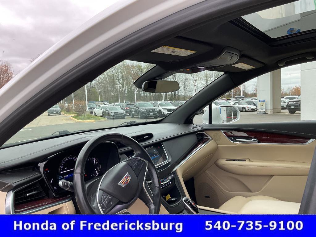 Used 2019 Cadillac XT5 Luxury FWD image 32
