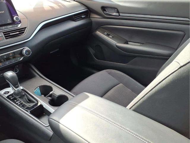Certified 2025 Nissan Altima 2.5 S FWD image 13