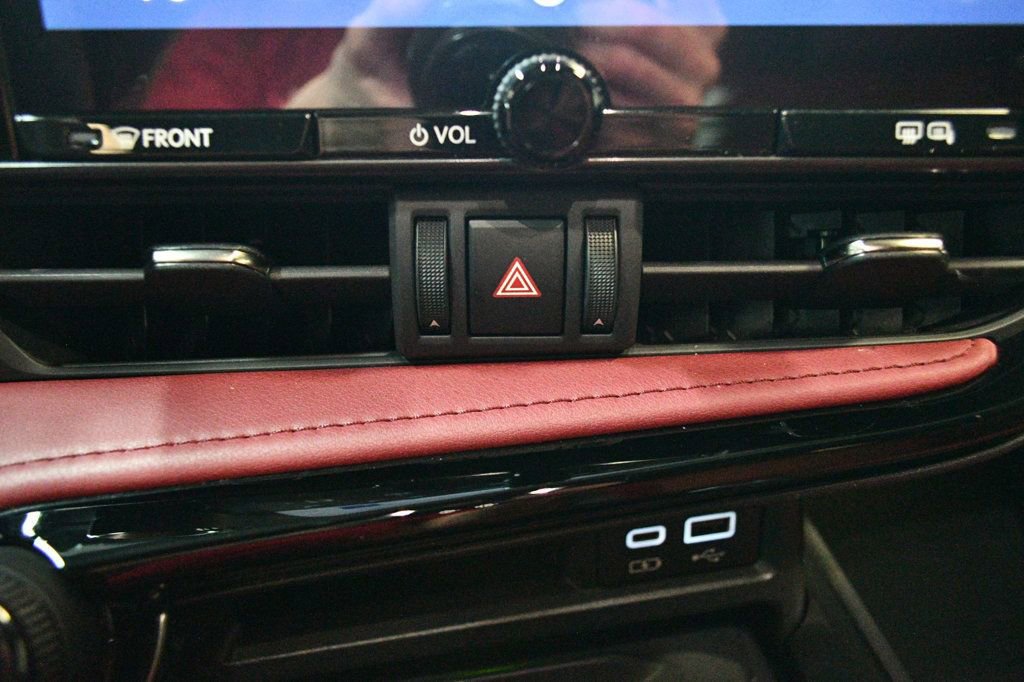 Used 2022 Lexus NX 350 AWD image 65