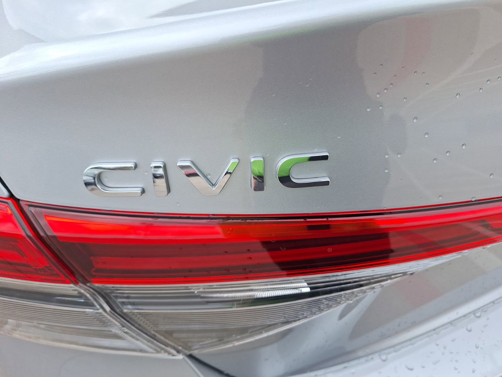 Used 2024 Honda Civic Touring image 13