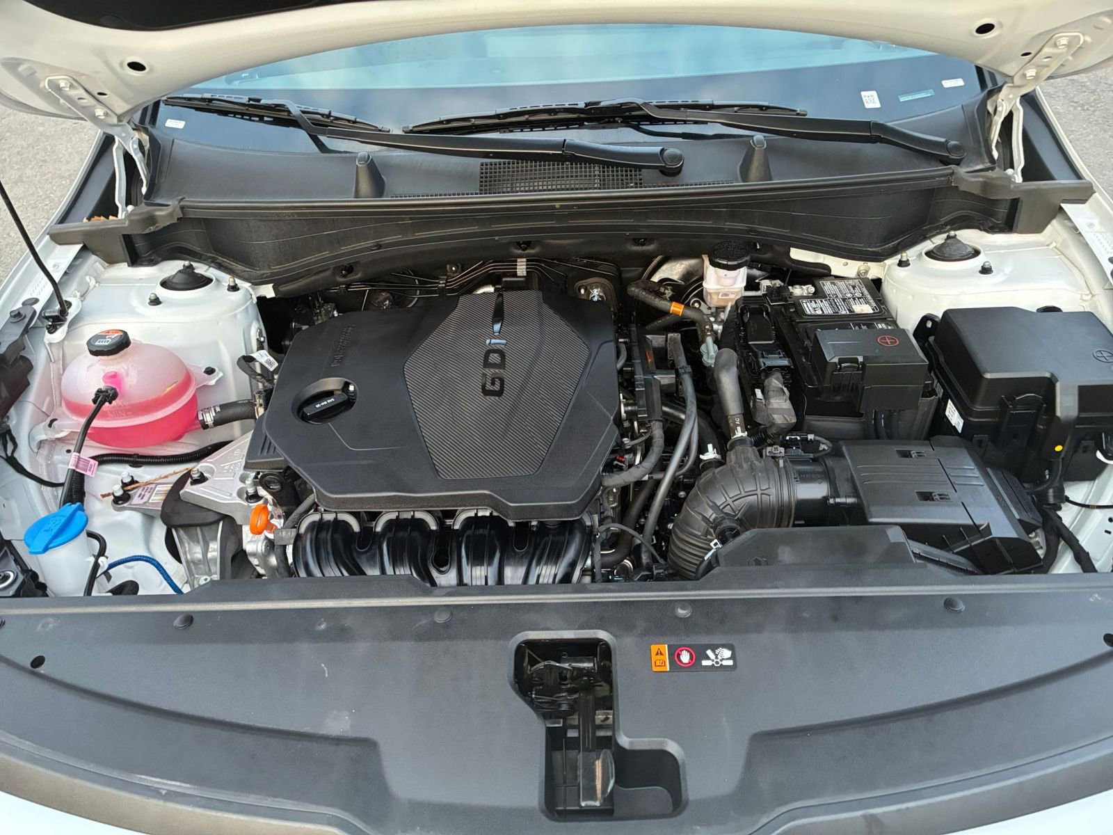 Used 2025 Kia Sportage LX image 31