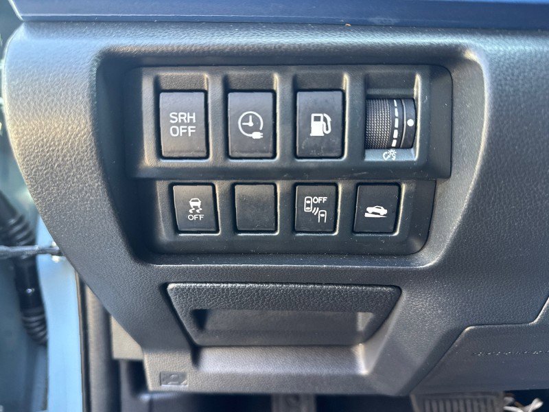 Used 2020 Subaru Crosstrek Hybrid w/ Moonroof Package w/Navigation image 19