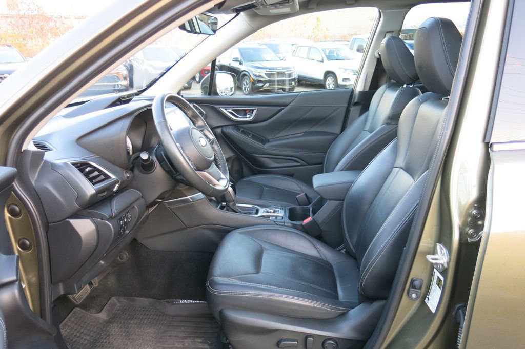 Used 2022 Subaru Forester Touring w/ Popular Package #3 image 13