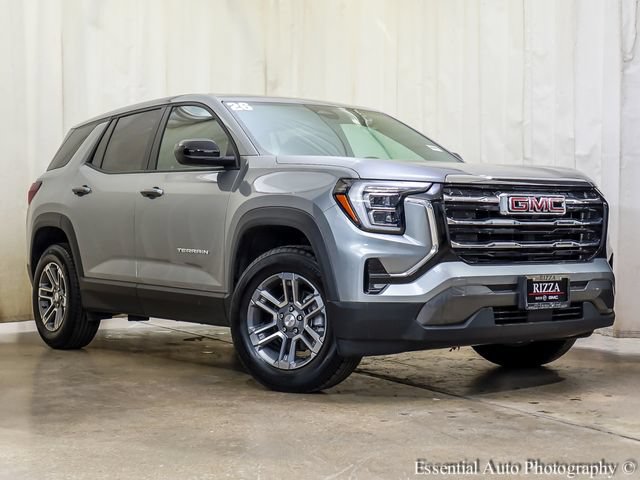 Used 2026 GMC Terrain Elevation AWD/4WD image 2