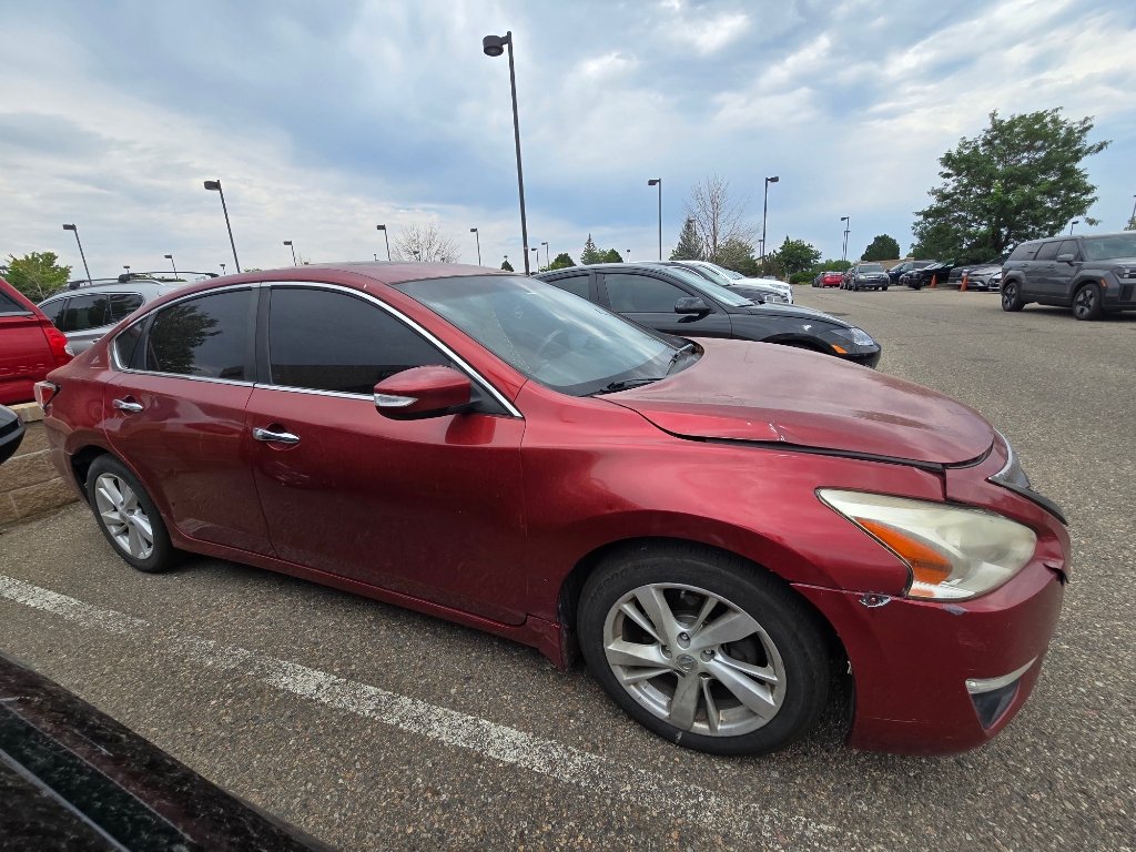 Used 2015 Nissan Altima 2.5 SV w/ Convenience Package FWD image 7