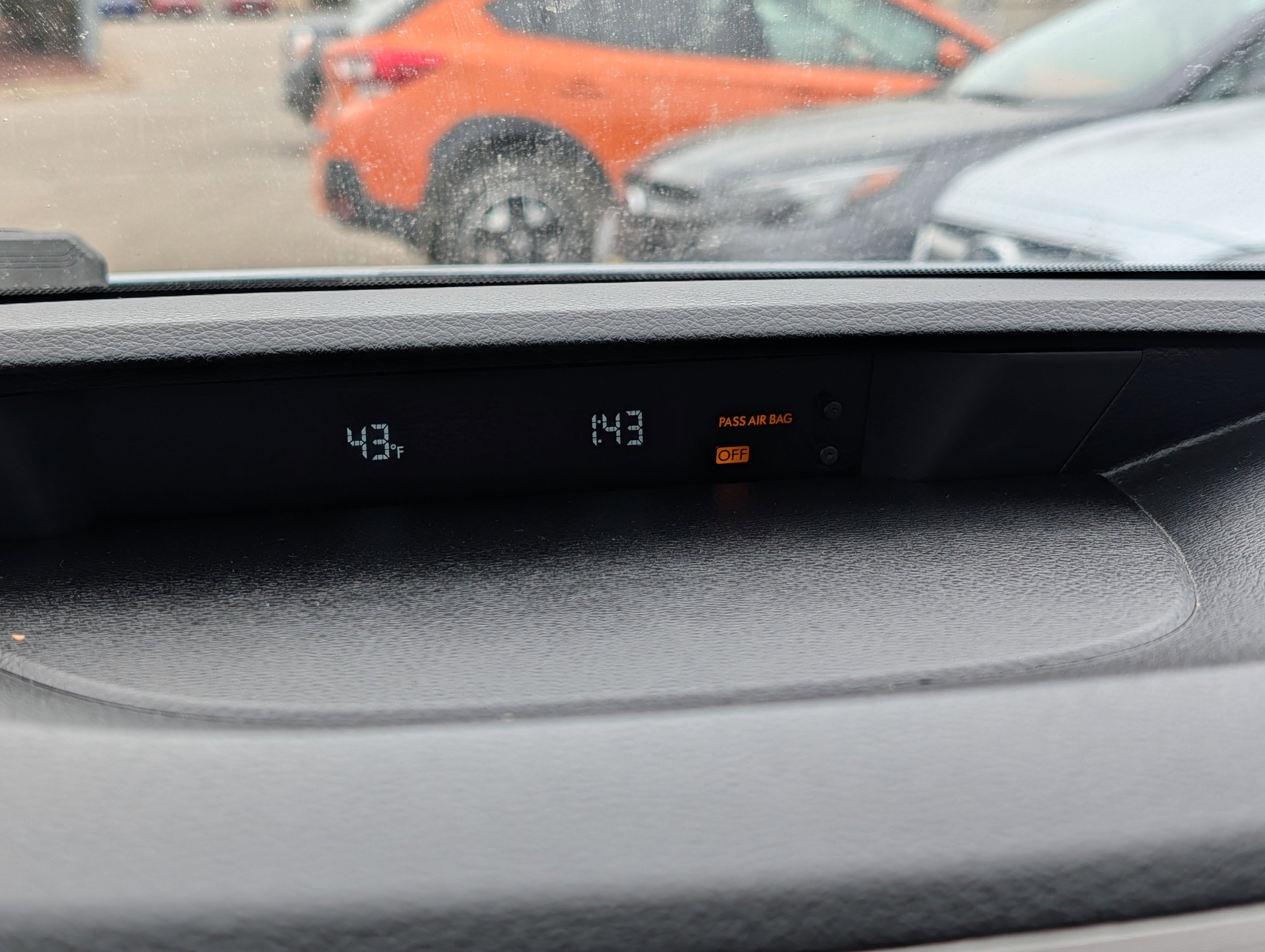 Used 2014 Subaru Outback 2.5i w/ Alloy Wheel Package image 28