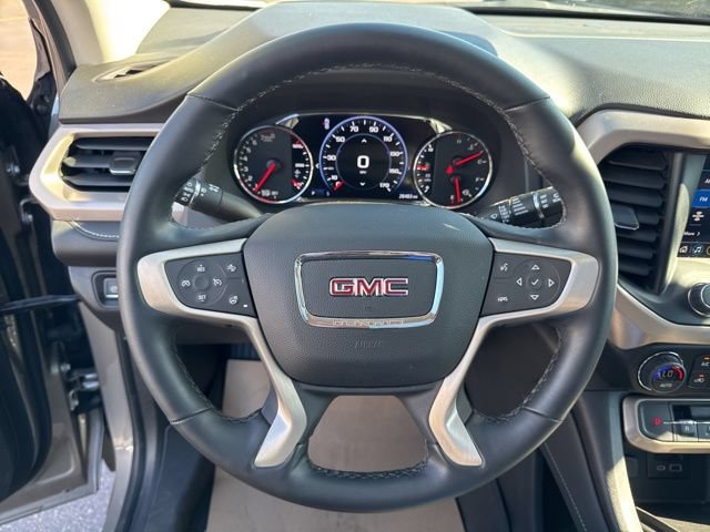 Used 2023 GMC Acadia Denali w/ Denali Technology Package AWD/4WD image 12