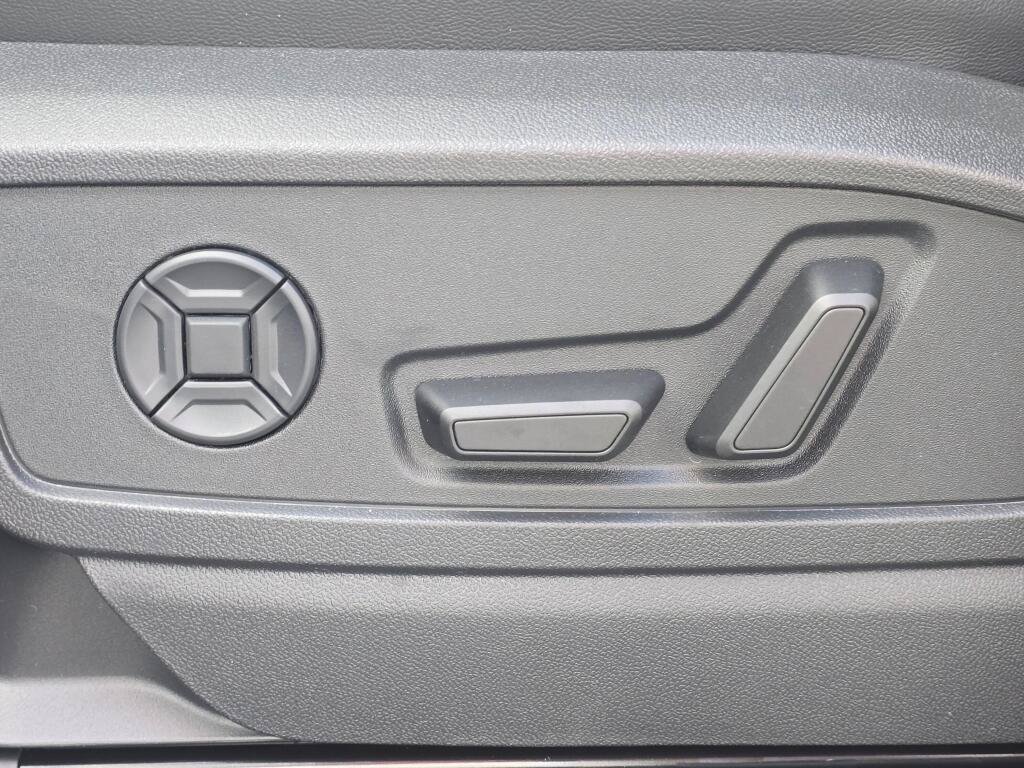 New 2026 Audi SQ5 Premium Plus AWD/4WD image 34