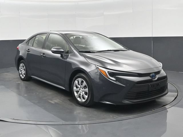 Used 2025 Toyota Corolla LE