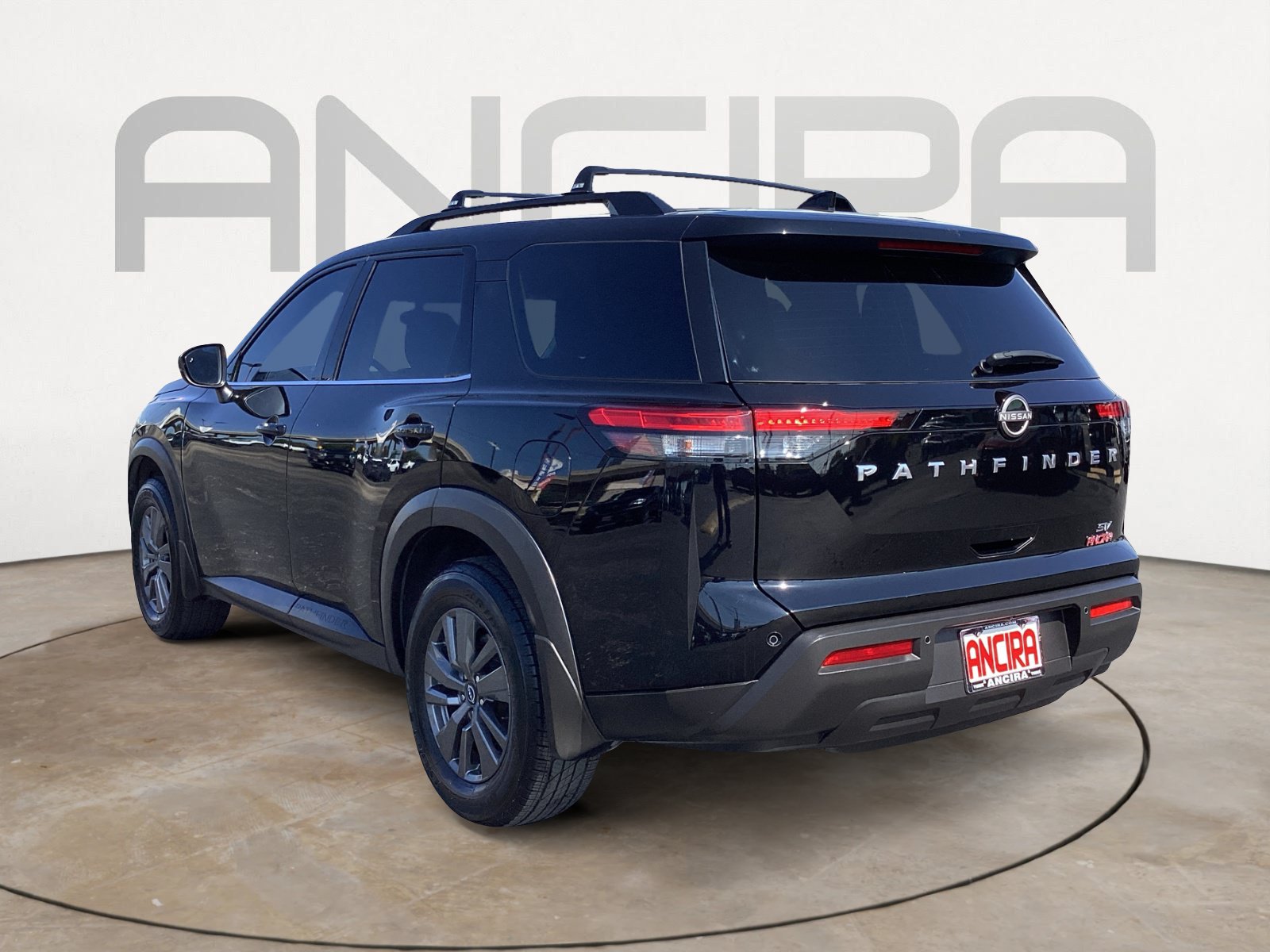 Used 2024 Nissan Pathfinder SV FWD image 12