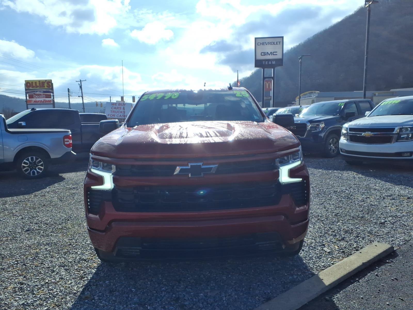 Used 2025 Chevrolet Silverado 1500 RST w/ Protection Package AWD/4WD image 2