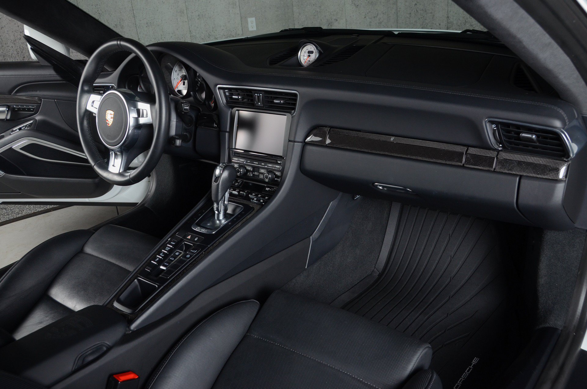 Used 2014 Porsche 911 Turbo S AWD/4WD image 18
