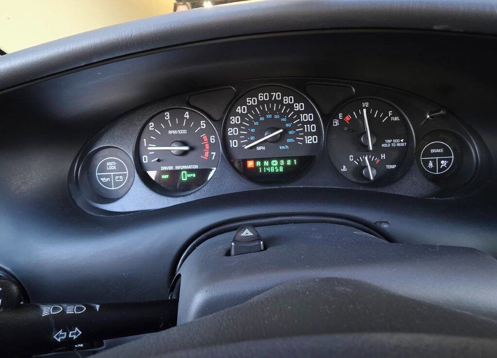 Used 2002 Buick Regal GS image 6