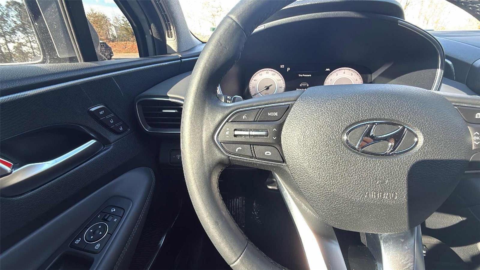 Used 2021 Hyundai Santa Fe Limited image 15