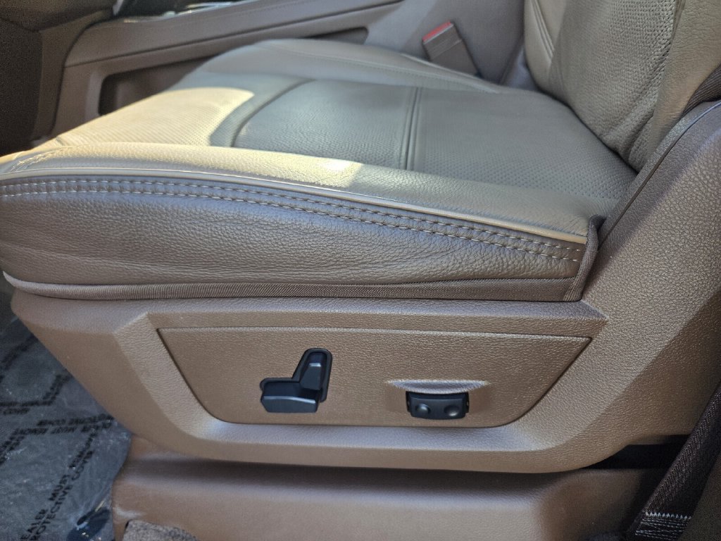 Used 2024 RAM 3500 Limited w/ Safety Group AWD/4WD image 11