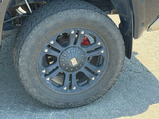 Used 2018 Toyota Tundra SR5 w/ SR5 Upgrade Package AWD/4WD image 18