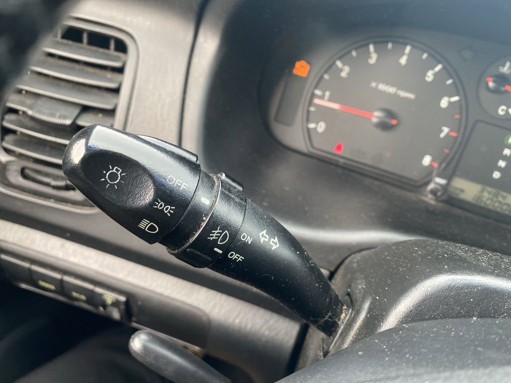 Used 2004 Hyundai Sonata image 14