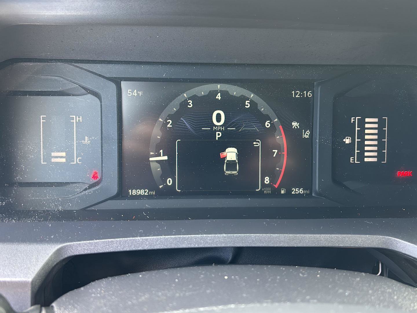 Used 2024 Toyota Tacoma SR5 AWD/4WD image 3