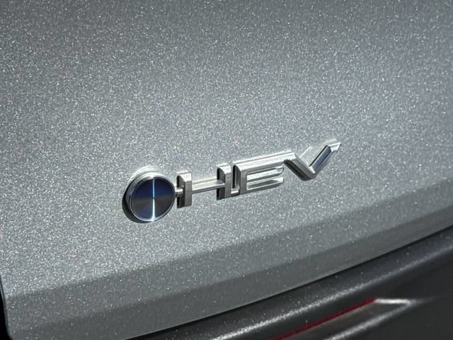 Certified 2025 Toyota Sienna XLE FWD image 15