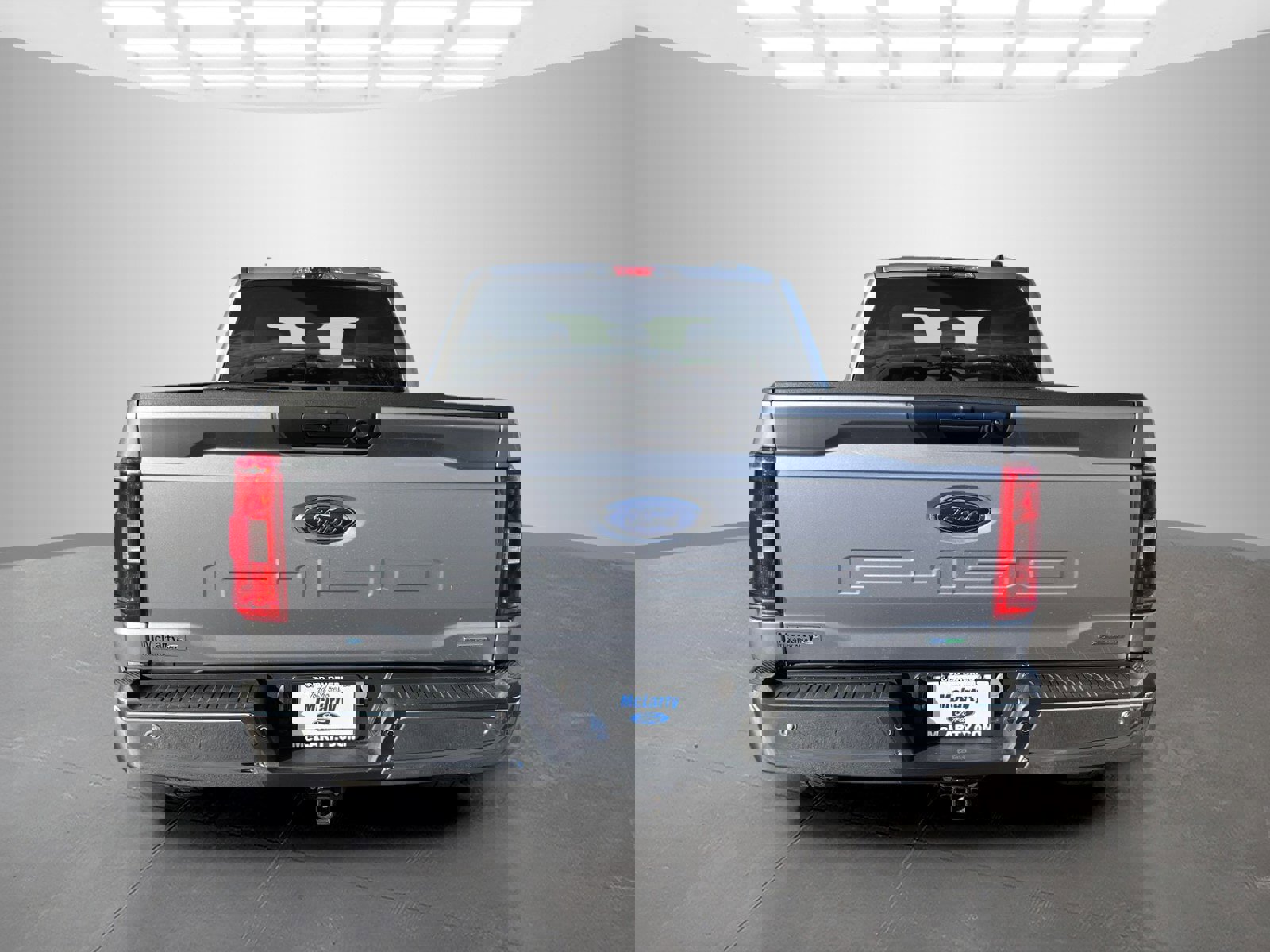 Used 2023 Ford F150 XLT w/ Trailer Tow Package image 5