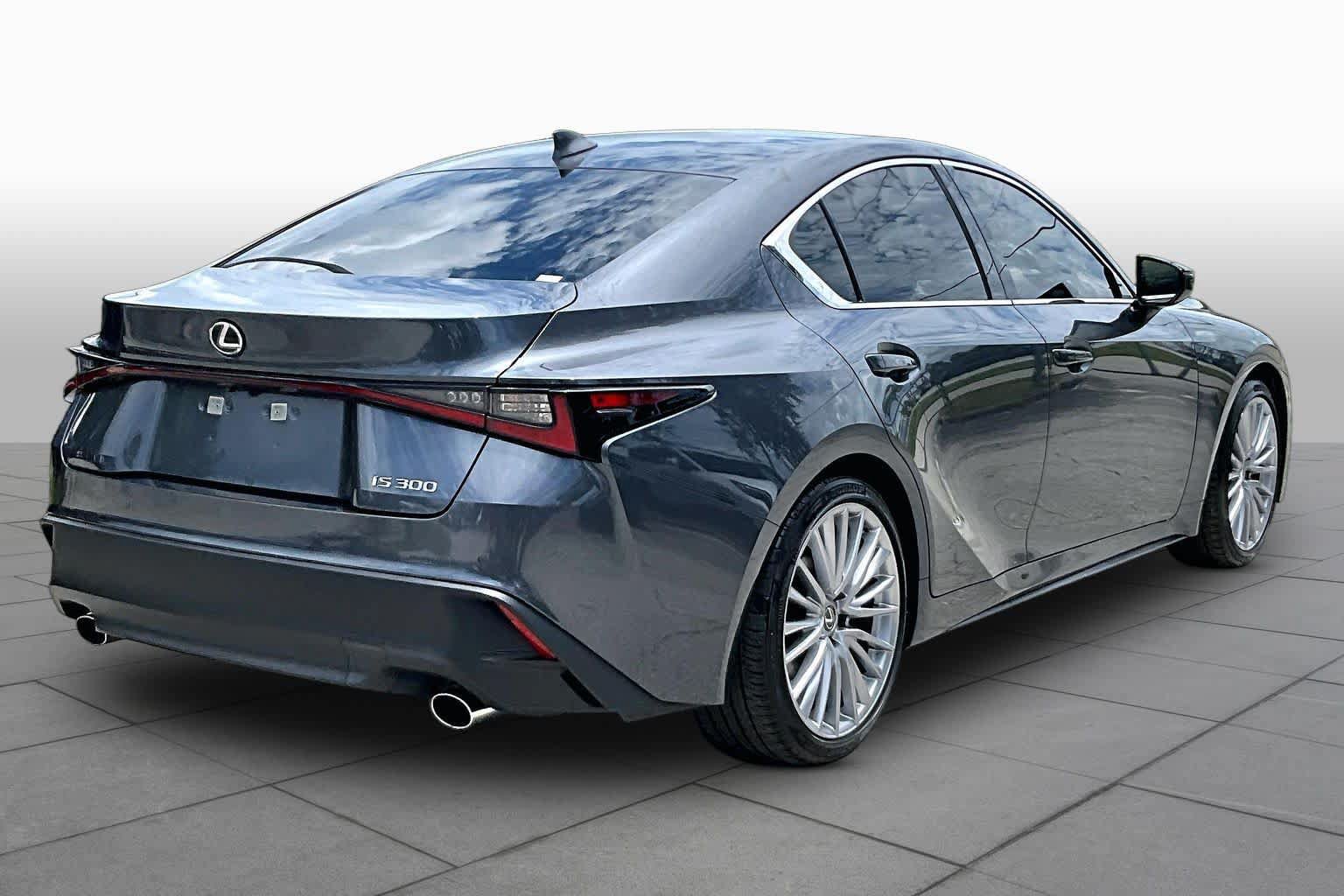 Used 2025 Lexus IS 300 w/ Premium Package RWD image 13