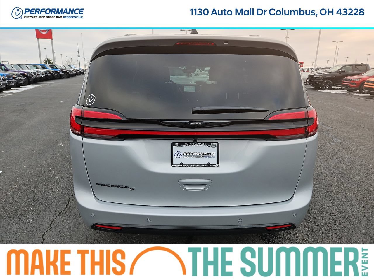 New 2026 Chrysler Pacifica Select w/ S Appearance Package FWD image 6