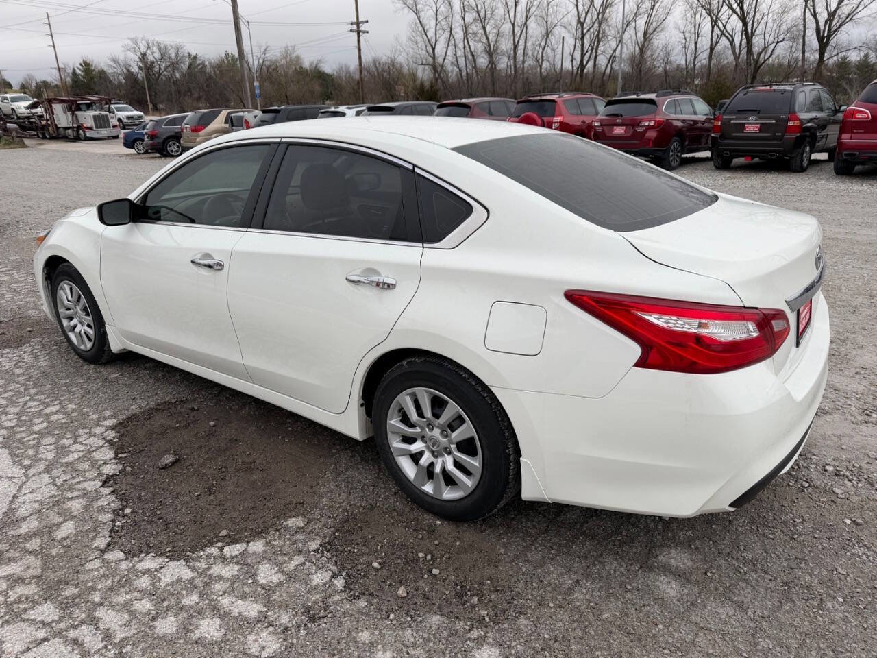 Used 2017 Nissan Altima 2.5 S w/ Power Driver Seat Package image 5