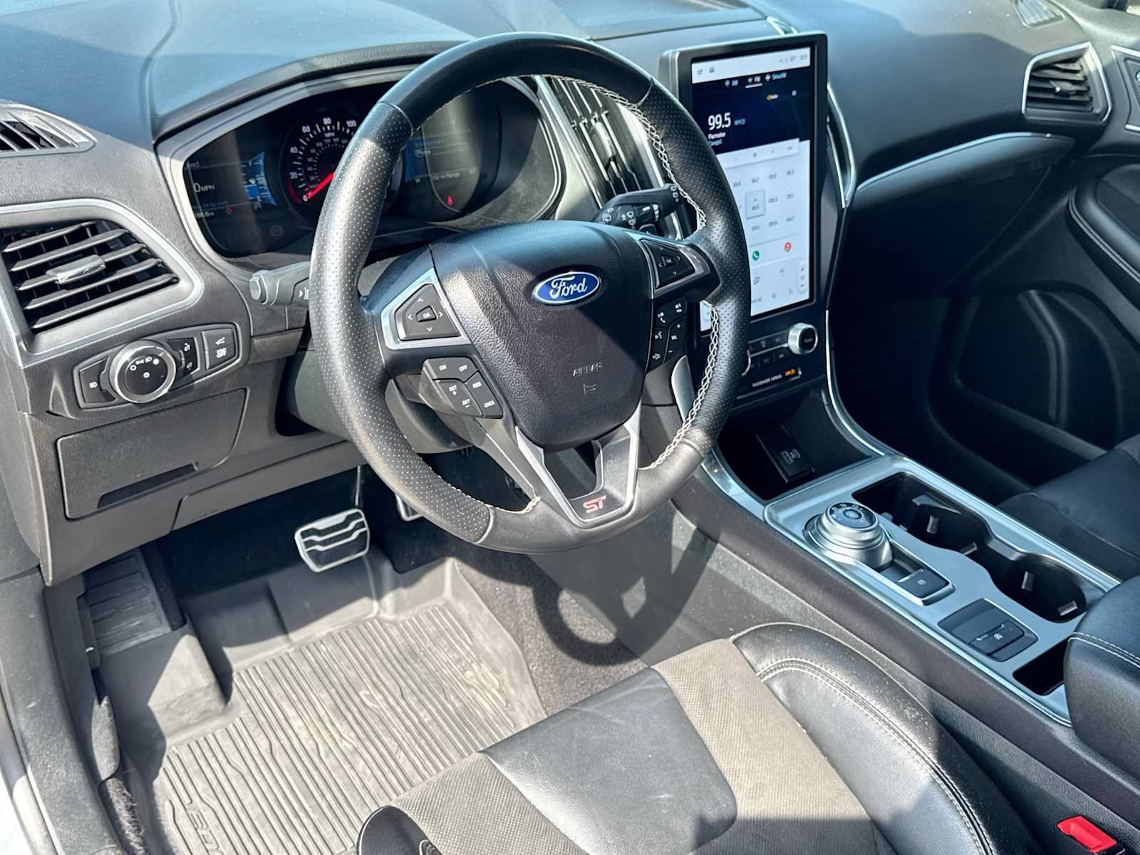 Certified 2023 Ford Edge ST AWD/4WD image 2