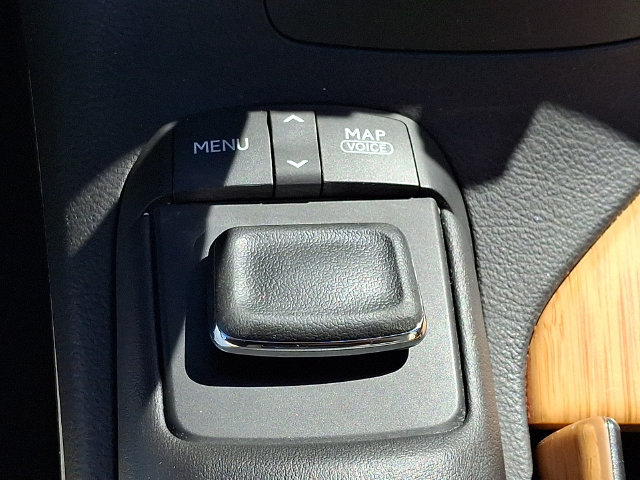 Used 2015 Lexus RX 450h AWD image 31