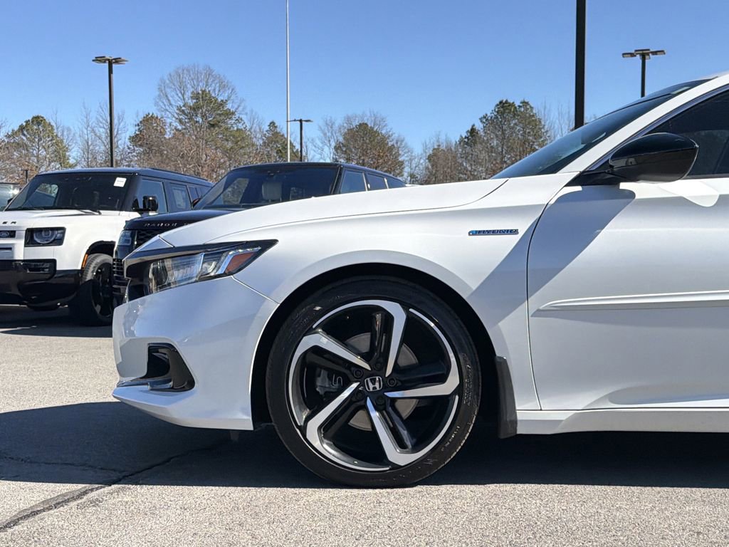 Used 2022 Honda Accord Sport image 9