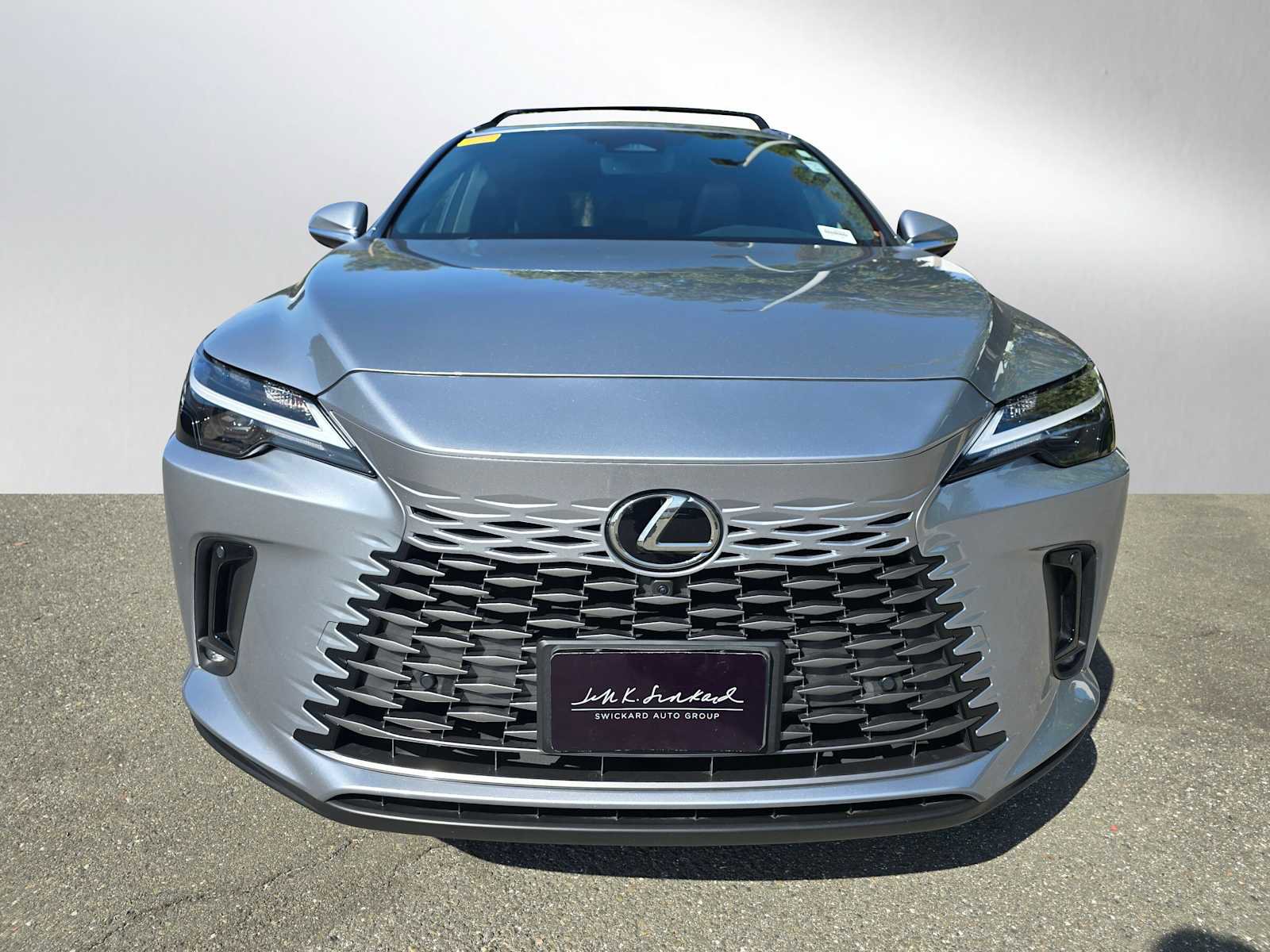 Used 2024 Lexus RX 350 Premium w/ Accessory Package (Z1) FWD image 8