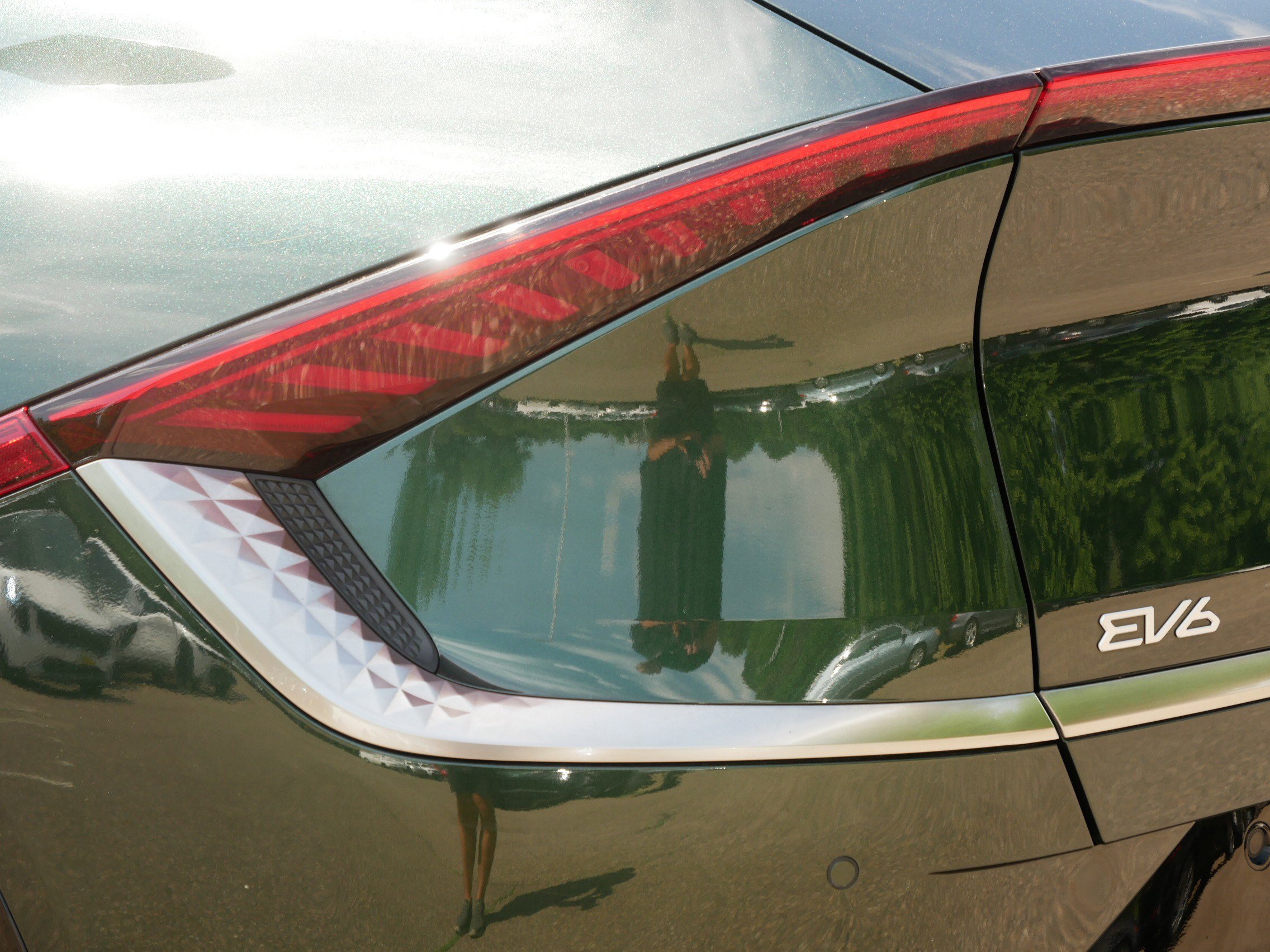 Certified 2023 Kia EV6 GT-Line AWD/4WD image 17