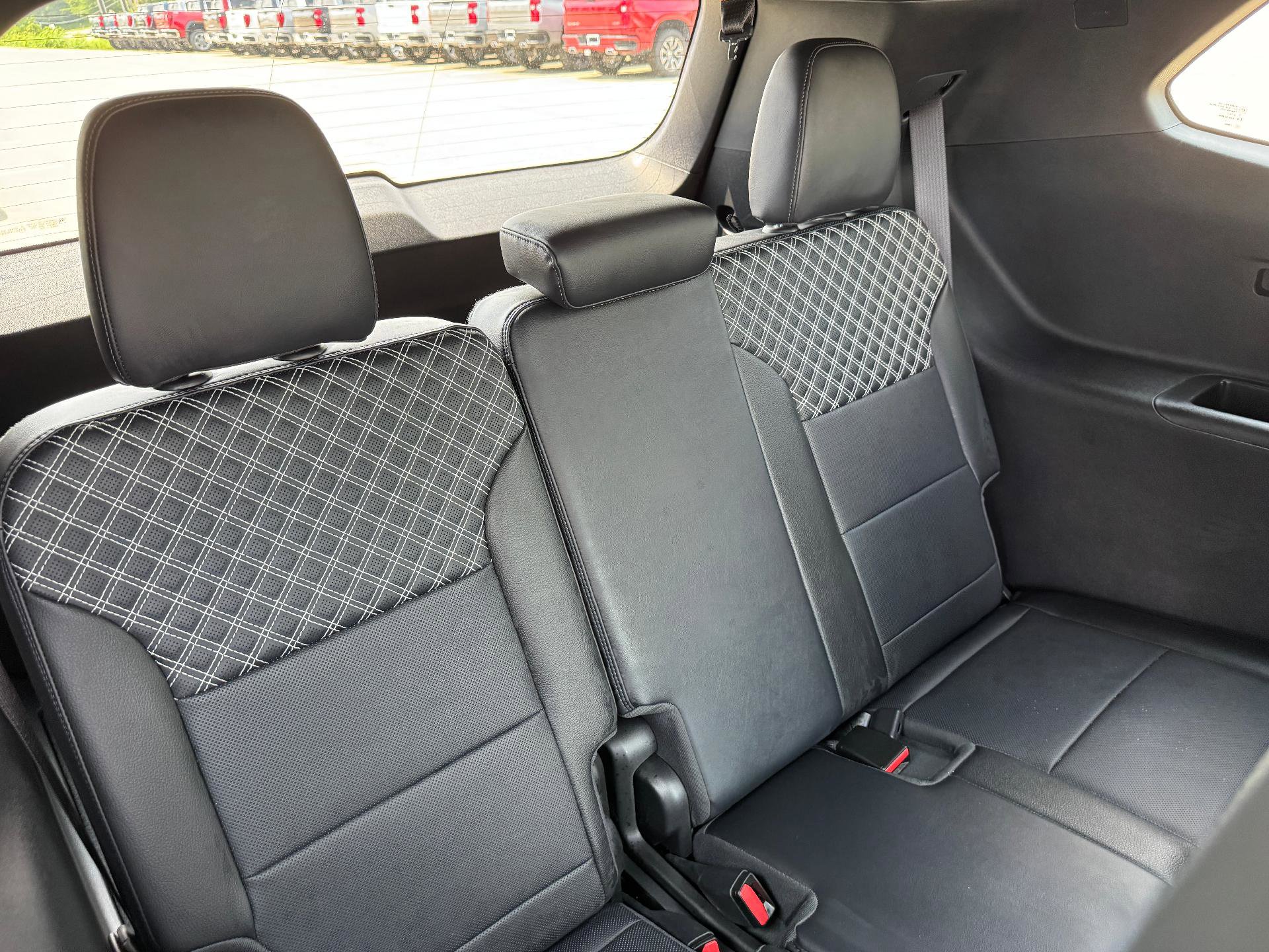 Certified 2025 GMC Acadia Denali w/ Super Cruise Package image 36