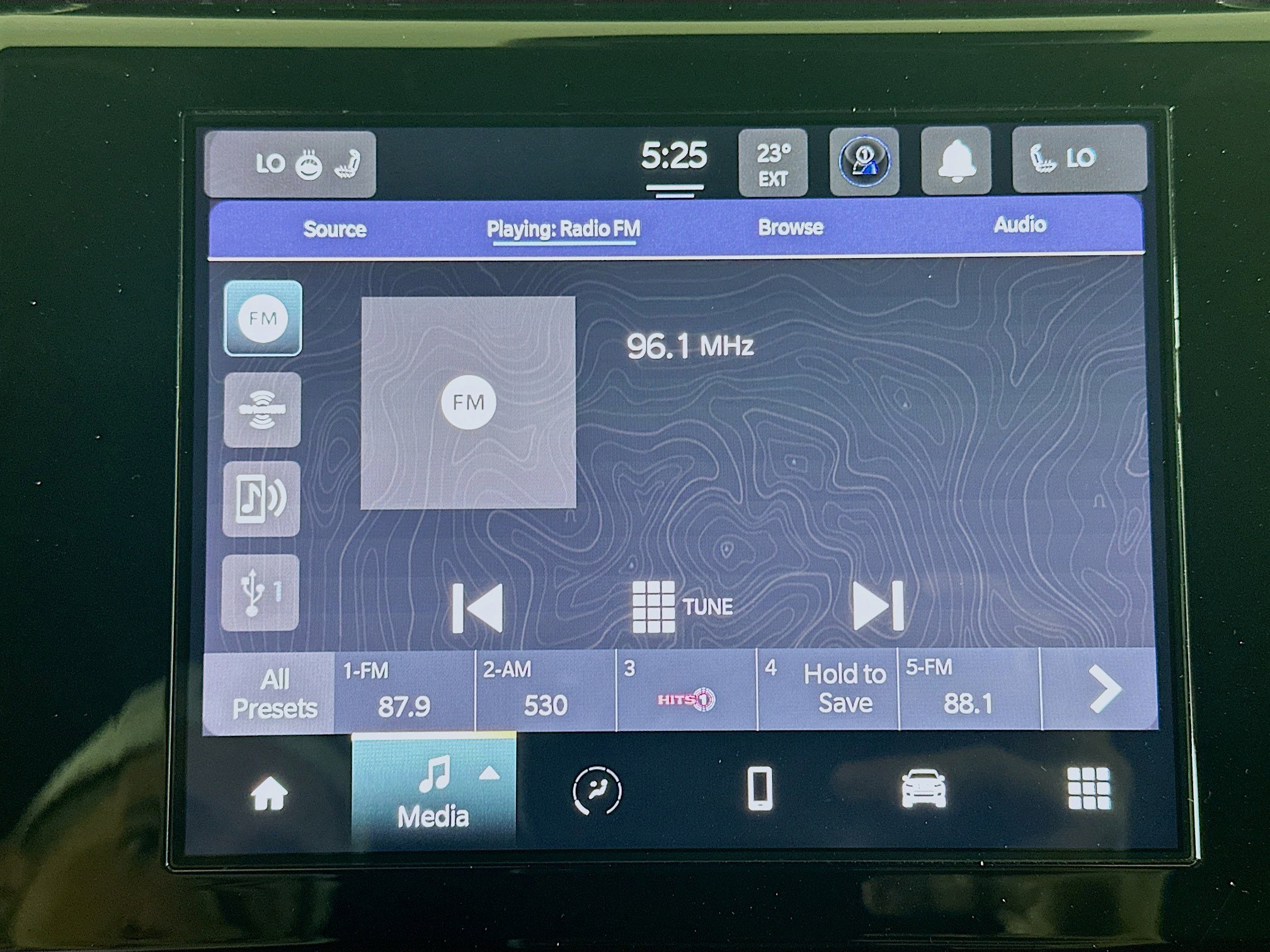 Used 2024 Jeep Grand Cherokee L Laredo image 21