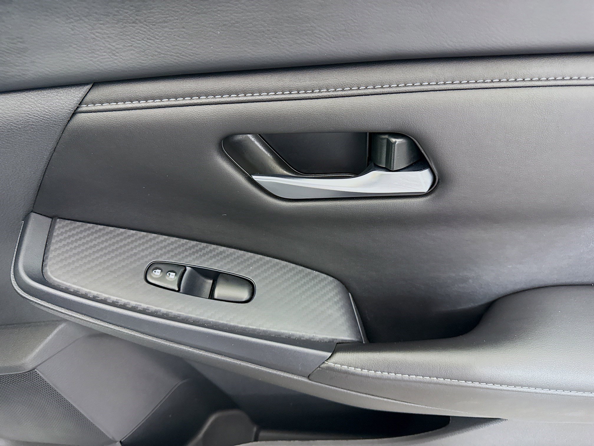 Used 2024 Nissan Sentra SV image 31