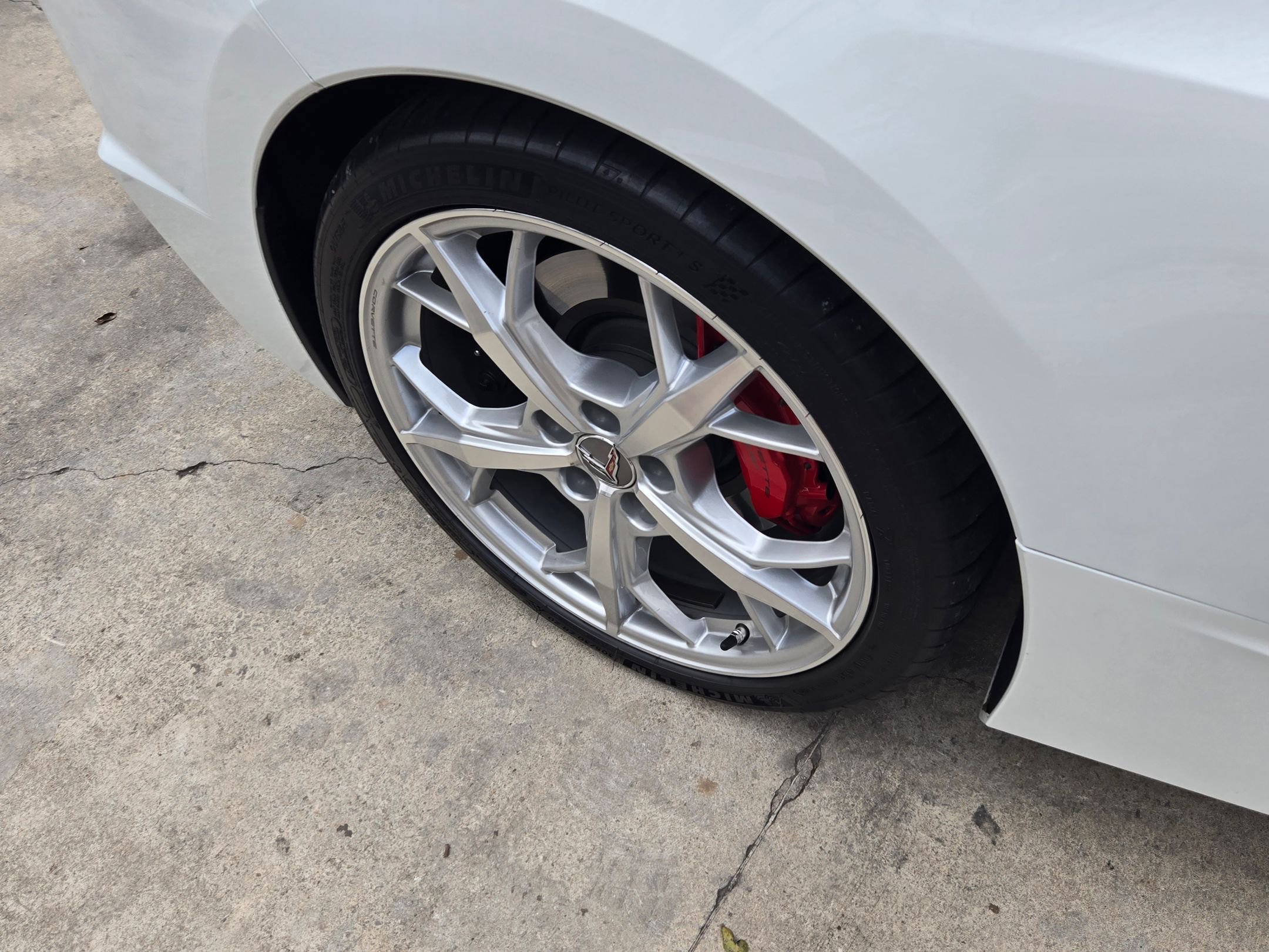 Used 2021 Chevrolet Corvette Stingray Preferred Cpe w/ Z51 Performance Package image 8