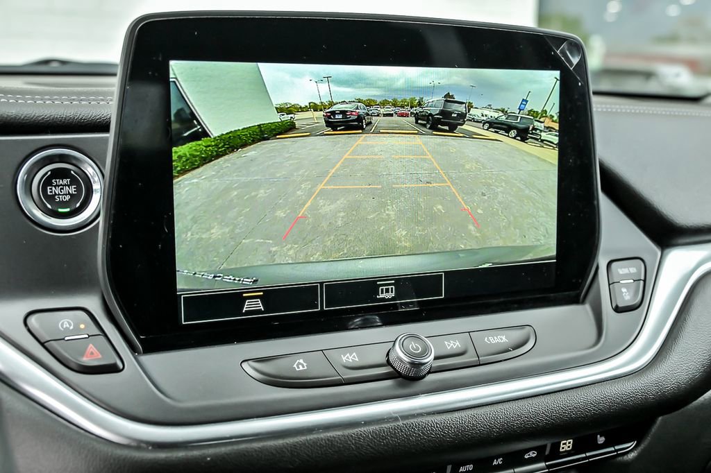 Used 2024 Chevrolet Blazer LT AWD/4WD image 25
