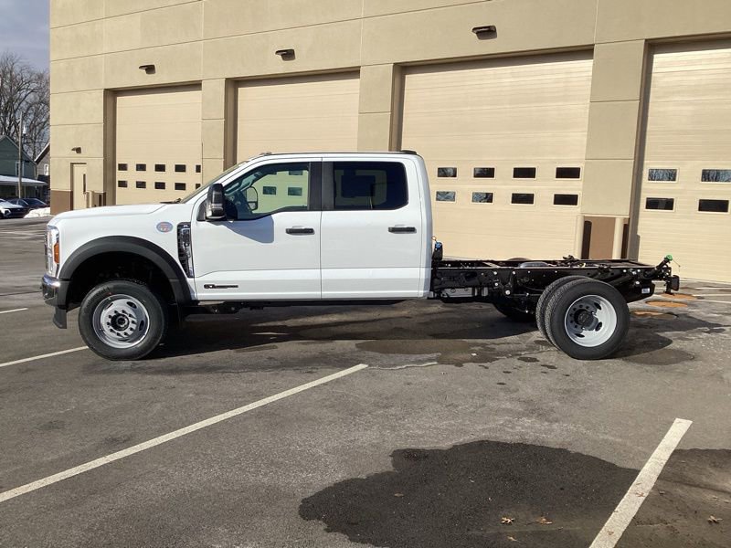 New 2026 Ford F550 4x4 Crew Cab Super Duty image 4
