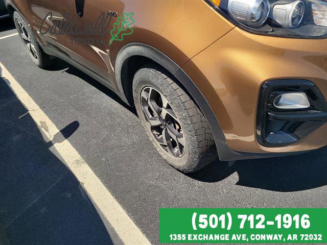 Used 2020 Kia Sportage LX image 4